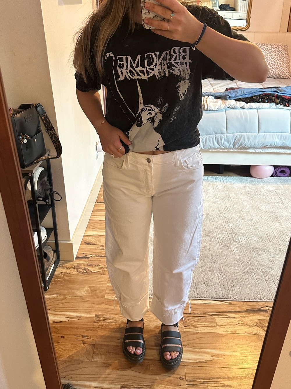 Flying monkey white barrel jeans size 30
